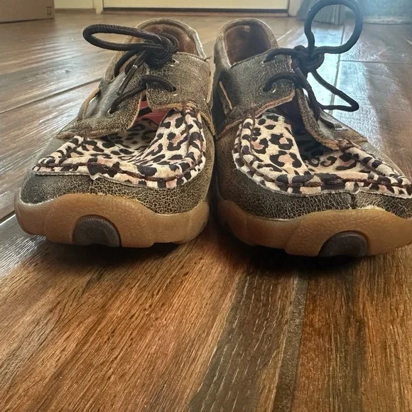 Twisted X Boots women’s Cheetah print driving mocs. Western style moccasins. Sz8 - Picture 8 of 10
